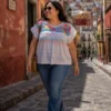 Blusa Corazón Bordado